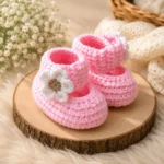 Crochet Mary-Jane Baby Booties Pattern (3)
